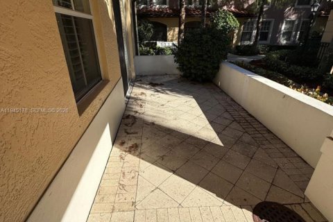 Condo in Coral Springs, Florida, 1 bedroom  № 2001522 - photo 6