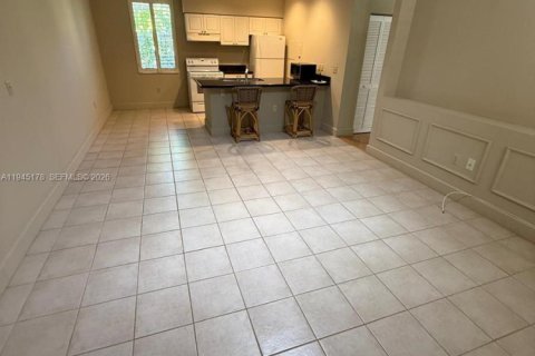 Condo in Coral Springs, Florida, 1 bedroom  № 2001522 - photo 8