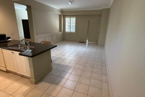 Condo in Coral Springs, Florida, 1 bedroom  № 2001522 - photo 10