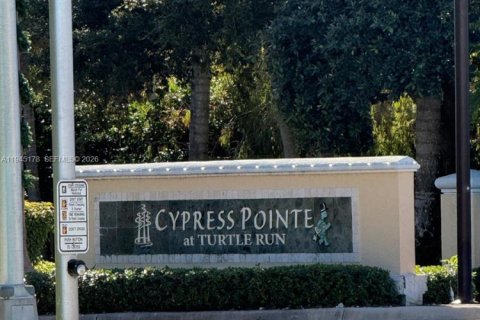 Condo in Coral Springs, Florida, 1 bedroom  № 2001522