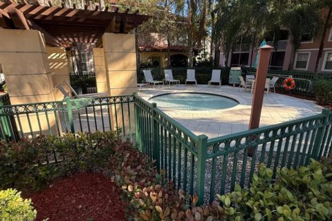 Condo in Coral Springs, Florida, 1 bedroom  № 2001522 - photo 29