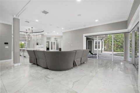 House in Windermere, Florida 7 bedrooms, 654.22 sq.m. № 2424336 - photo 27