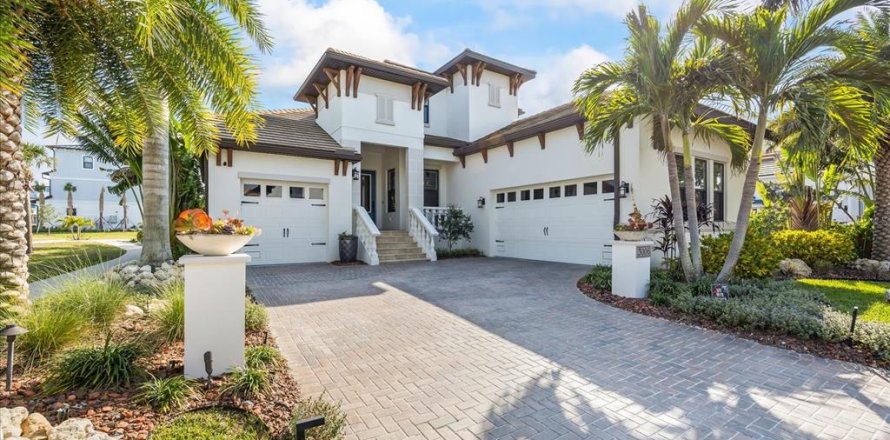Villa ou maison à Ruskin, Floride 3 chambres, 260.78 m2 № 1516105