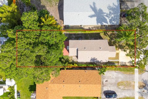 House in Hallandale Beach, Florida 3 bedrooms, 107.02 sq.m. № 1737803 - photo 30