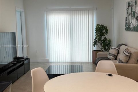 Copropriété à louer à Doral, Floride: 1 chambre, 68.56 m2 № 1932594 - photo 6