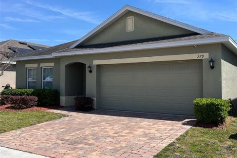 Casa en alquiler en Davenport, Florida, 3 dormitorios, 159.79 m2 № 1608753 - foto 1