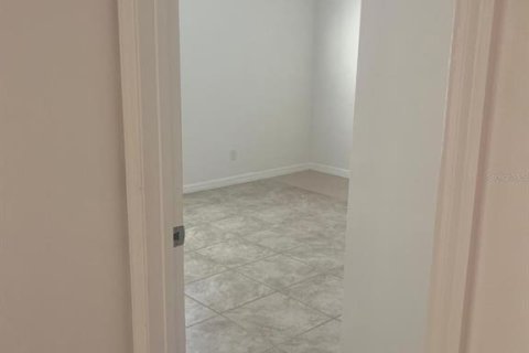 Casa en alquiler en Davenport, Florida, 3 dormitorios, 159.79 m2 № 1608753 - foto 13