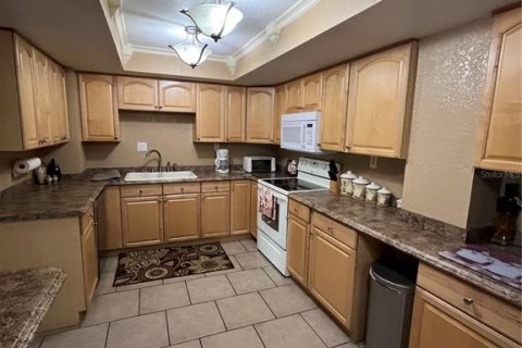 Купить кондоминиум в Клируотер, Флорида 6 комнат, 120.77м2, № 1546756 - фото 19