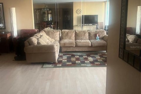 Купить кондоминиум в Клируотер, Флорида 6 комнат, 120.77м2, № 1546756 - фото 20