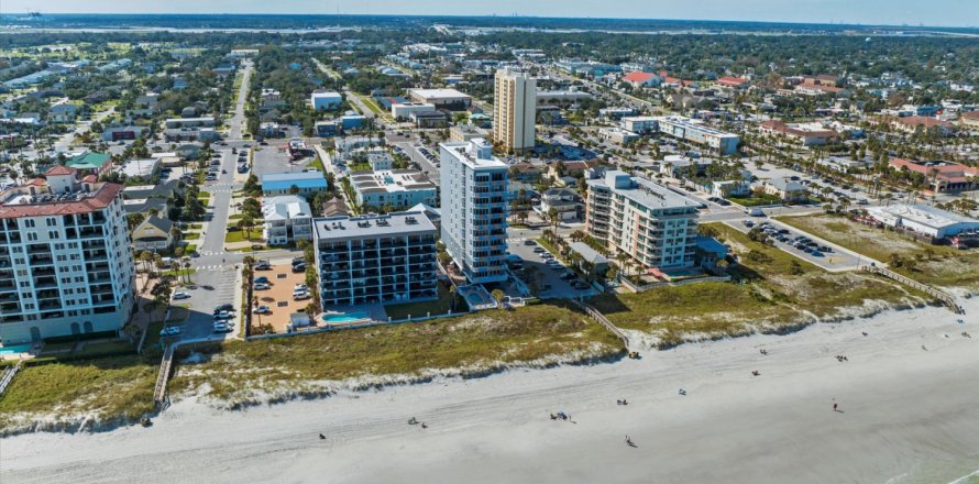 Condo in Jacksonville Beach, Florida, 3 bedrooms  № 801106