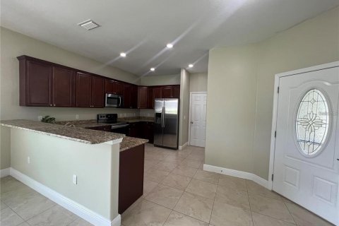 House in Sebring, Florida 2 bedrooms, 116.69 sq.m. № 1908512 - photo 7