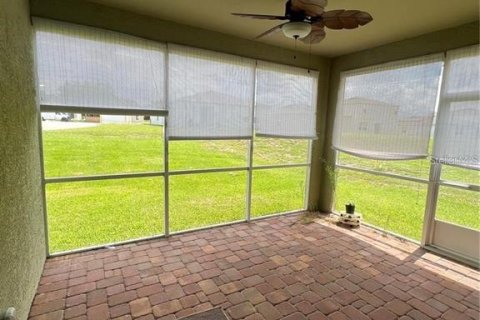 House in Sebring, Florida 2 bedrooms, 116.69 sq.m. № 1908512 - photo 23