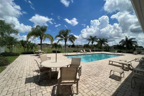 House in Sebring, Florida 2 bedrooms, 116.69 sq.m. № 1908512 - photo 30