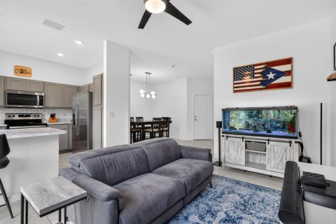 Townhouse in Miami Gardens, Florida 3 bedrooms, 141.58 sq.m. № 2041106 - photo 10