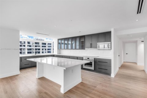 Condo in Key Biscayne, Florida, 3 bedrooms  № 1503801 - photo 5