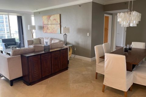 Copropriété à vendre à Aventura, Floride: 2 chambres, 140.1 m2 № 1942113 - photo 5