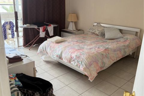 Купить кондоминиум в Майами, Флорида 1 спальня, 73.67м2, № 1860048 - фото 9