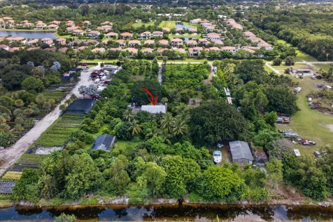 Купить виллу или дом в Лейк-Уорт, Флорида 11 комнат, 225.75м2, № 2088166 - фото 23