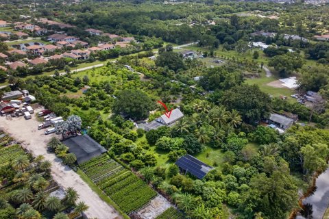 Купить виллу или дом в Лейк-Уорт, Флорида 11 комнат, 225.75м2, № 2088166 - фото 20