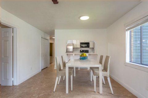 Casa en venta en Daytona Beach, Florida, 3 dormitorios, 101.45 m2 № 1908122 - foto 11