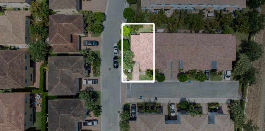 Adosado en Boynton Beach, Florida 2 dormitorios, 110.18 m2 № 1142459