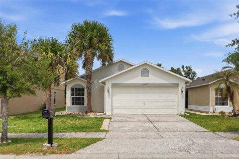 Casa en Winter Garden, Florida 3 dormitorios, 120.4 m2 № 2157431
