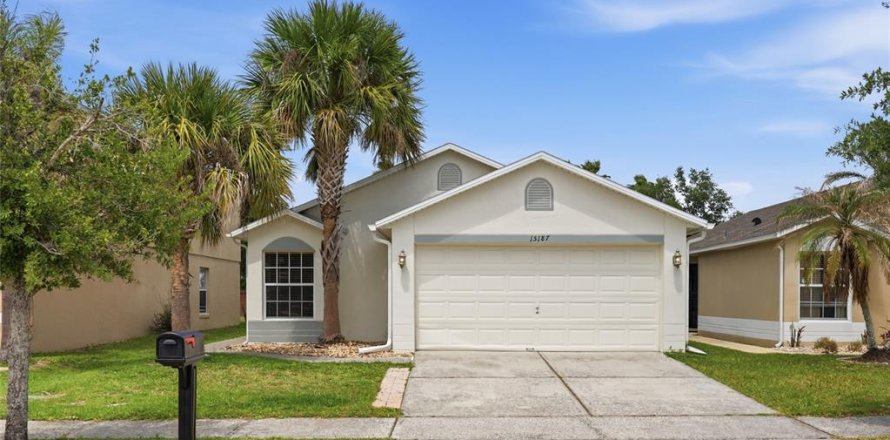 Casa en Winter Garden, Florida 3 dormitorios, 120.4 m2 № 2157431