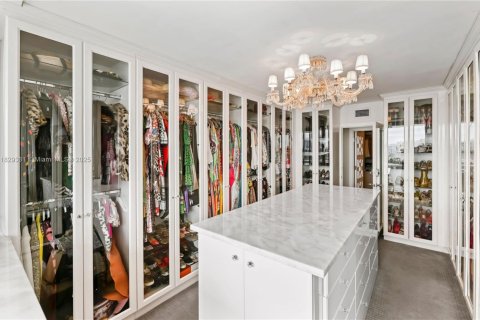Condo in Miami Beach, Florida, 4 bedrooms  № 1802727 - photo 19