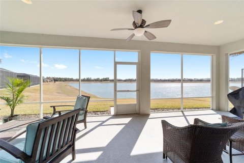 House in Ocala, Florida 2 bedrooms, 176.89 sq.m. № 1543678 - photo 3