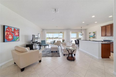 House in Ocala, Florida 2 bedrooms, 176.89 sq.m. № 1543678 - photo 16