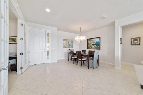 House in Ocala, Florida 2 bedrooms, 176.89 sq.m. № 1543678 - photo 12