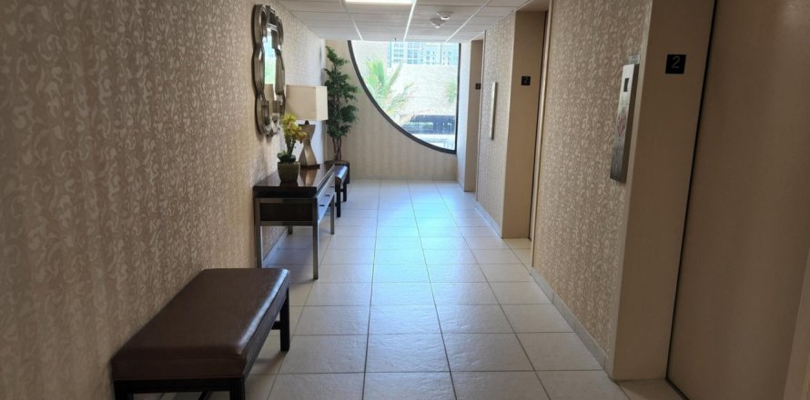 Condominio en Riviera Beach, Florida, 2 dormitorios № 662887