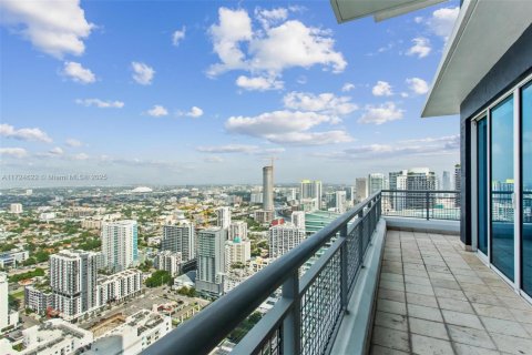 Copropriété à vendre à Miami, Floride: 2 chambres, 117.99 m2 № 1811250 - photo 21