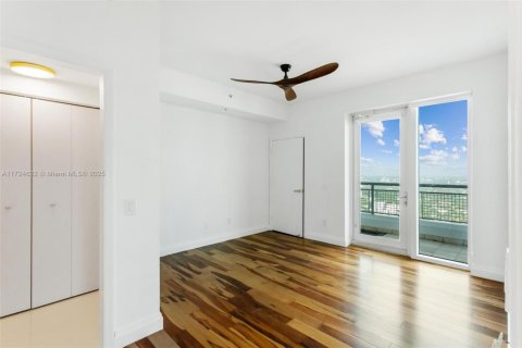 Copropriété à vendre à Miami, Floride: 2 chambres, 117.99 m2 № 1811250 - photo 19