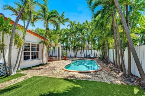 Villa ou maison à vendre à Key Biscayne, Floride: 5 chambres, 306.3 m2 № 1868238 - photo 22