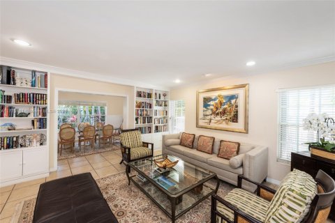 Villa ou maison à vendre à Key Biscayne, Floride: 5 chambres, 306.3 m2 № 1868238 - photo 3