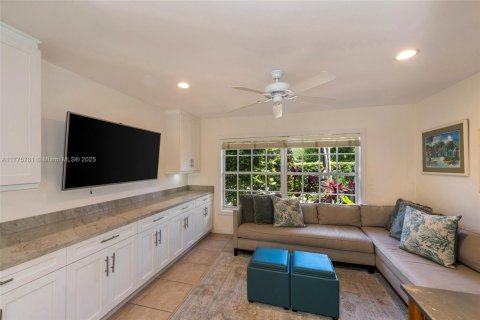 Villa ou maison à vendre à Key Biscayne, Floride: 5 chambres, 306.3 m2 № 1868238 - photo 9