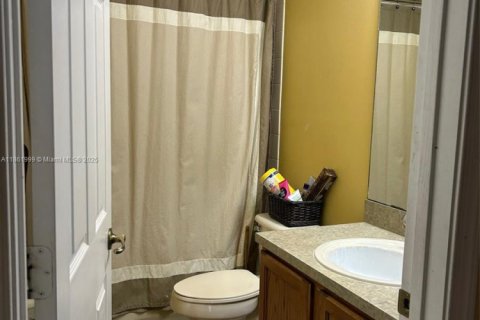 Casa en venta en West Palm Beach, Florida, 3 dormitorios, 151.15 m2 № 1933574 - foto 11