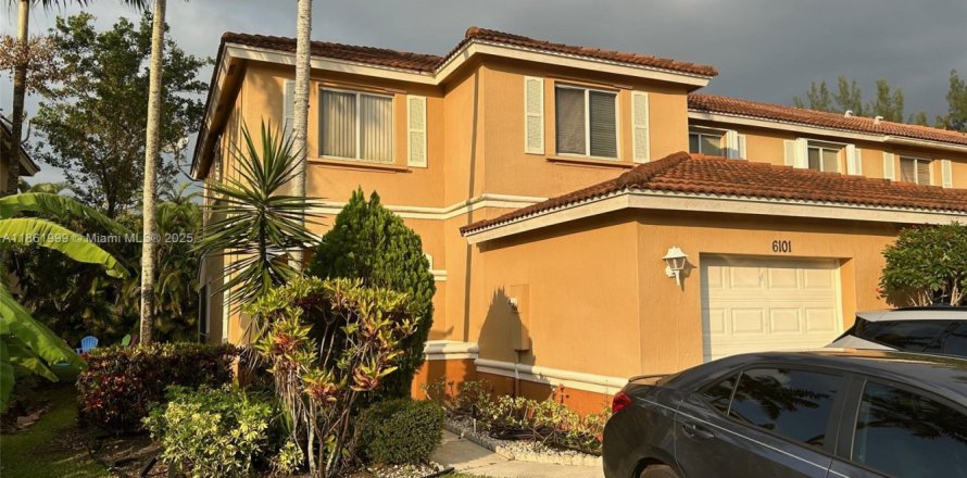 Villa ou maison à West Palm Beach, Floride 3 chambres, 151.15 m2 № 1933574