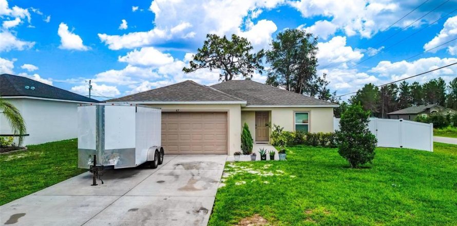 Casa en Kissimmee, Florida 3 dormitorios, 118.82 m2 № 1725220