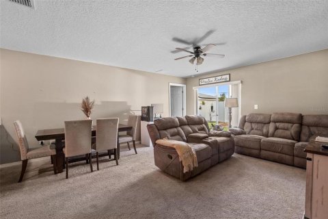 Casa en venta en Kissimmee, Florida, 3 dormitorios, 118.82 m2 № 1725220 - foto 9