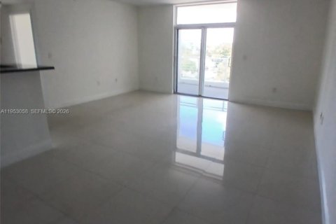 Appartement à louer à Miami, Floride: 1 chambre, 69.68 m2 № 2008110 - photo 11