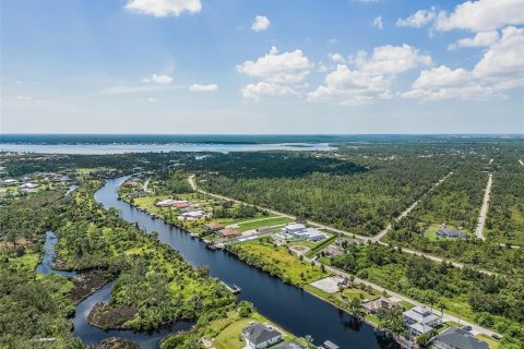 Casa en venta en Port Charlotte, Florida, 3 dormitorios, 172.05 m2 № 2337200 - foto 7