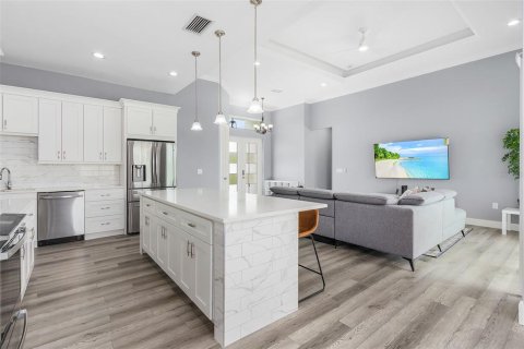 Casa en venta en Port Charlotte, Florida, 3 dormitorios, 172.05 m2 № 2337200 - foto 20