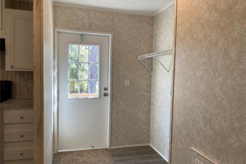 Apartamento en alquiler en Melrose, Florida, 3 dormitorios, 139.35 m2 № 1828449 - foto 6