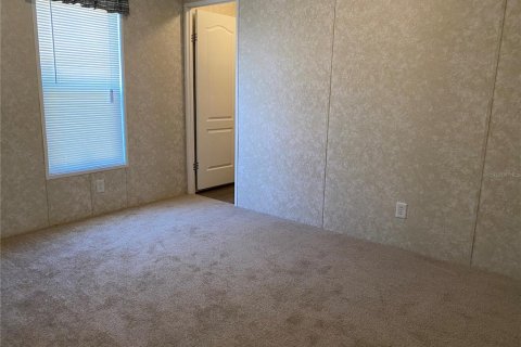 Apartamento en alquiler en Melrose, Florida, 3 dormitorios, 139.35 m2 № 1828449 - foto 8