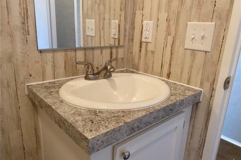 Apartamento en alquiler en Melrose, Florida, 3 dormitorios, 139.35 m2 № 1828449 - foto 10