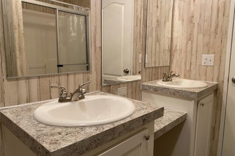 Apartamento en alquiler en Melrose, Florida, 3 dormitorios, 139.35 m2 № 1828449 - foto 20