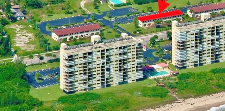 Adosado en Hutchinson Island South, Florida 2 dormitorios, 114.64 m2 № 2085086