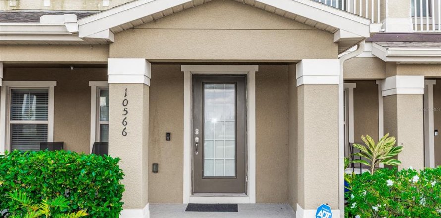 Townhouse in Orlando, Florida 3 bedrooms, 213.3 sq.m. № 1532424